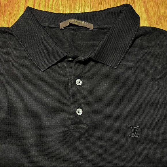 Louis Vuitton LV Embroidered Polo Shirt 🔥 - Picture 2 of 6